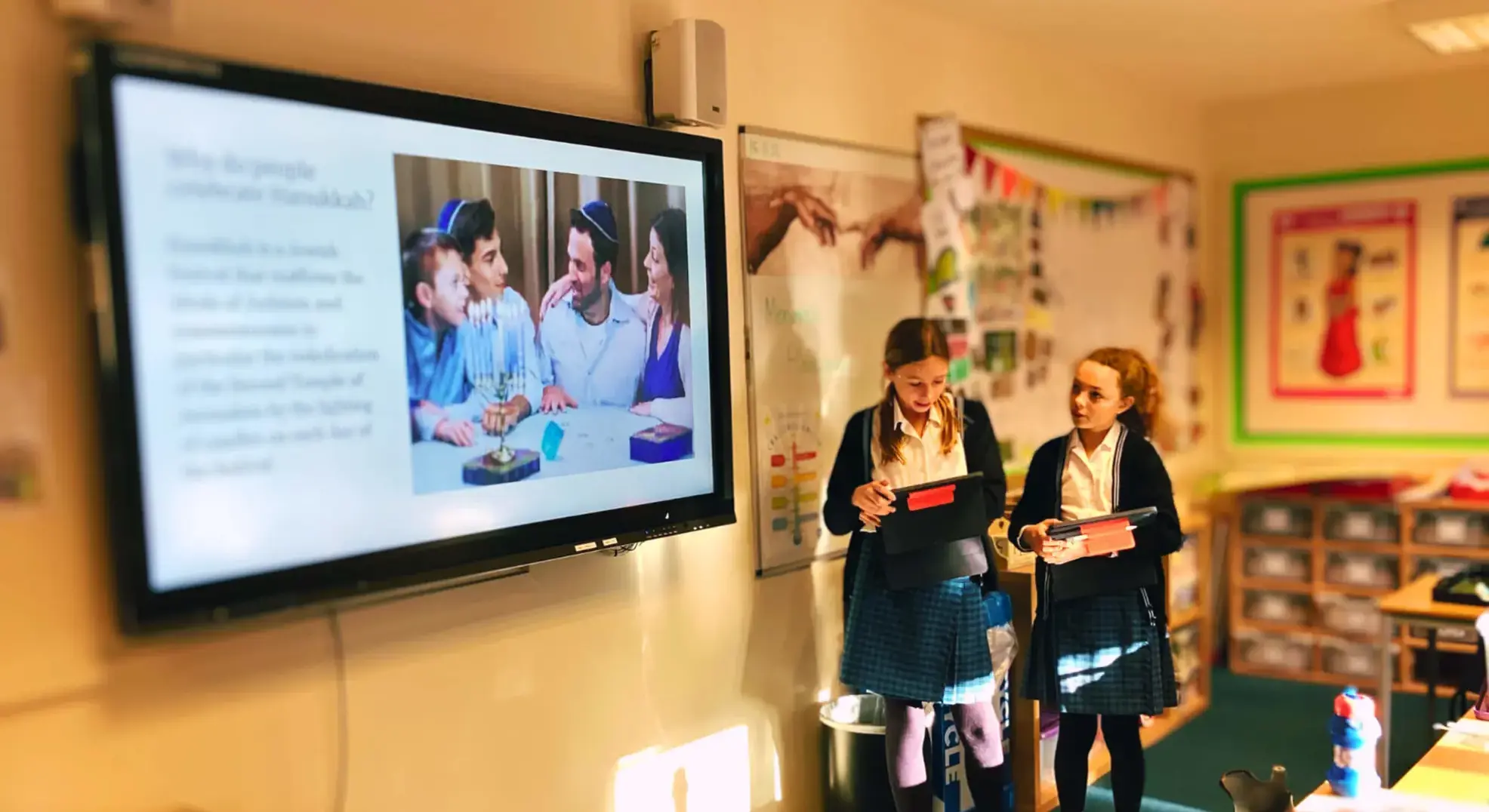 Pupils studying religions EDI Feltonfleet Private School Surrey
