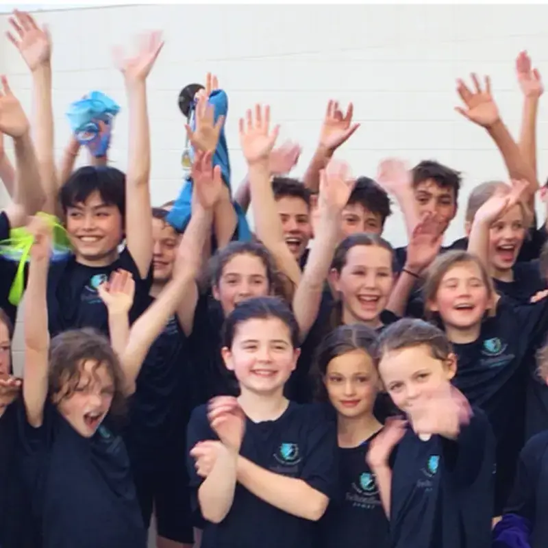 Feltonfleet Swimmers Make a Splash